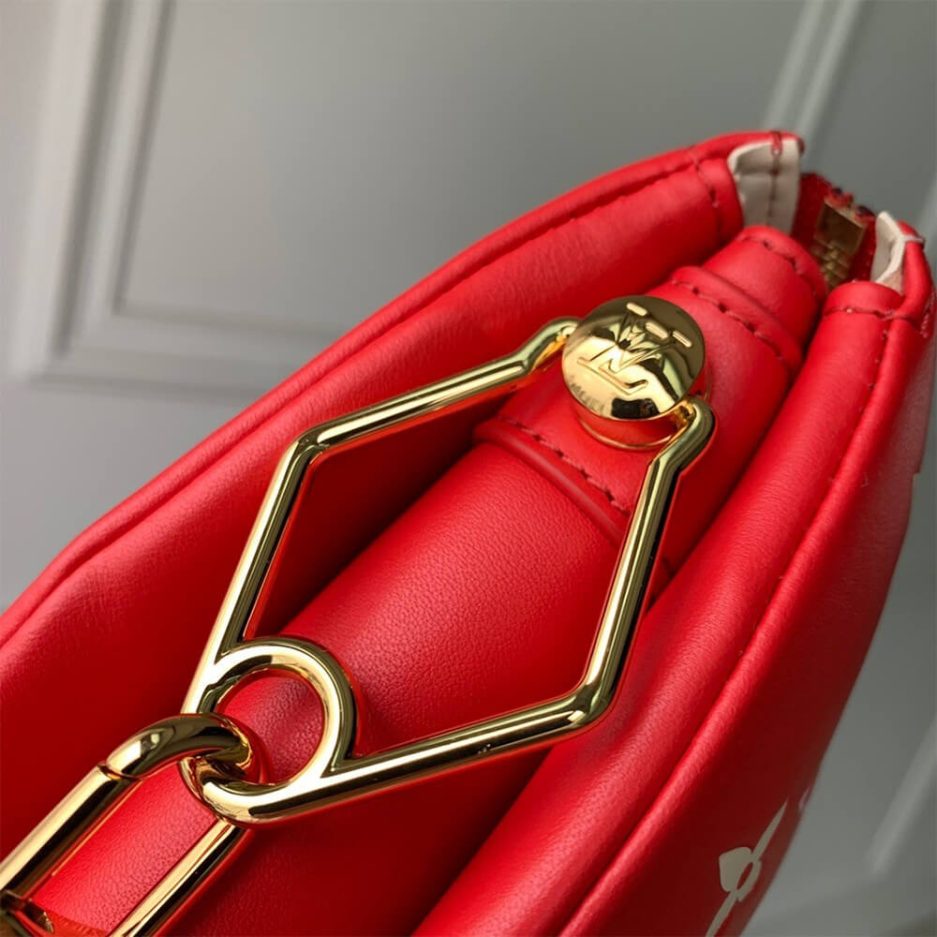 LV Coussin PM