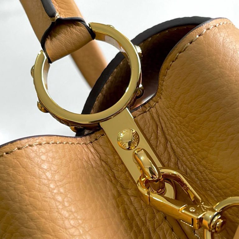 LV   Capucines MM