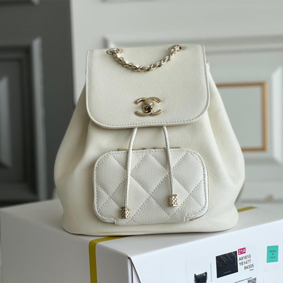 Ch*el  caviar backpack