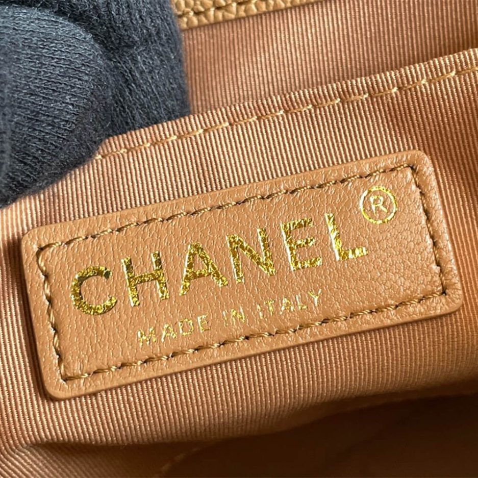 Ch*el caviar backpack