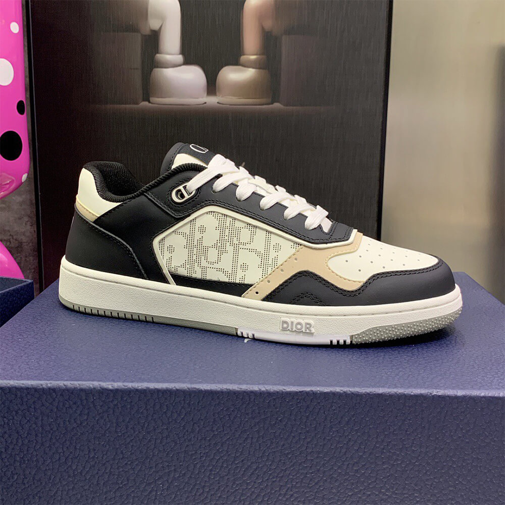 B27 LOW-TOP SNEAKER