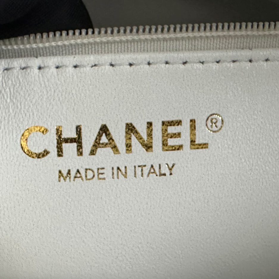 Ch*el medallion tote bag