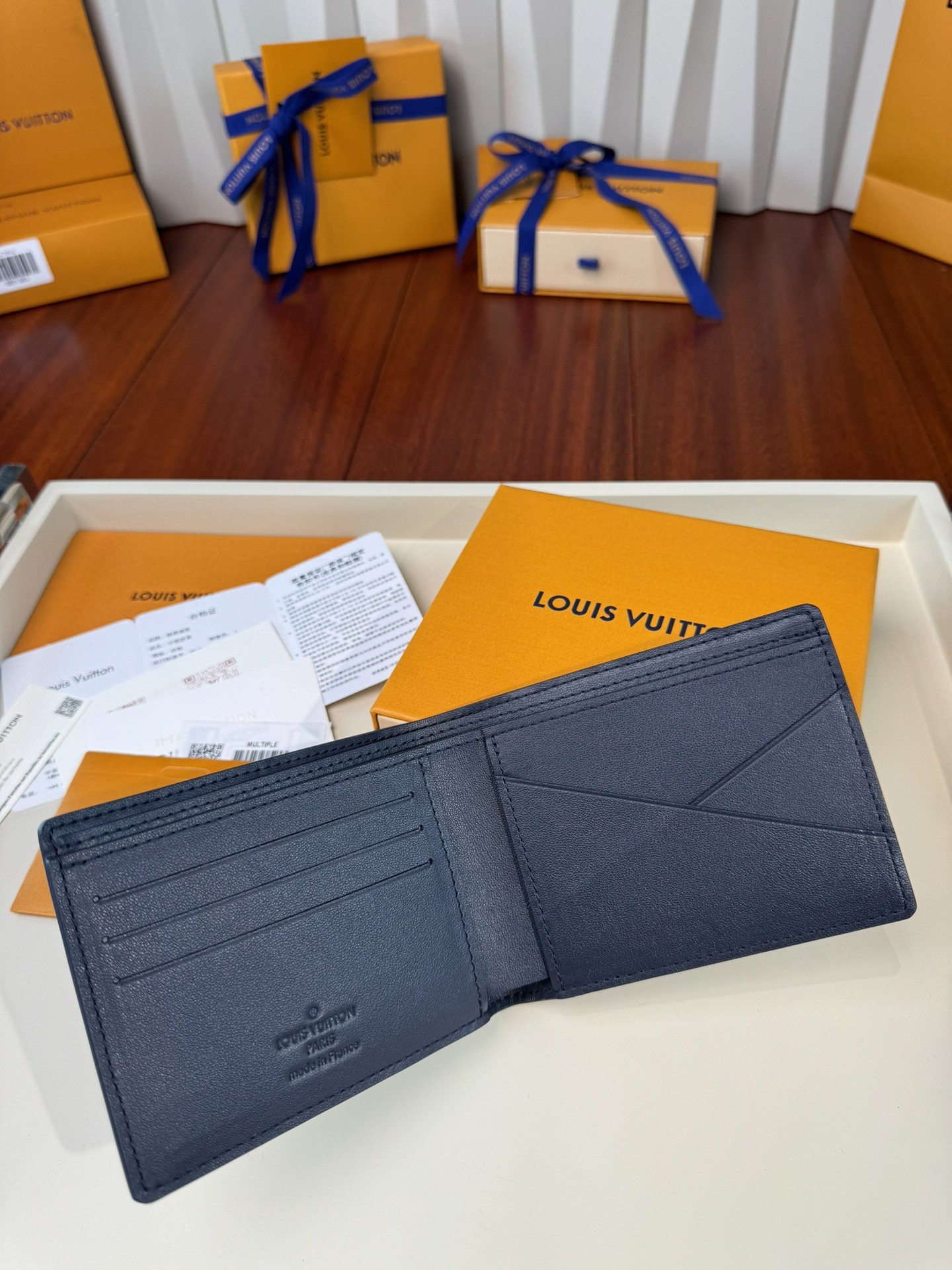 LV Multiple Wallet