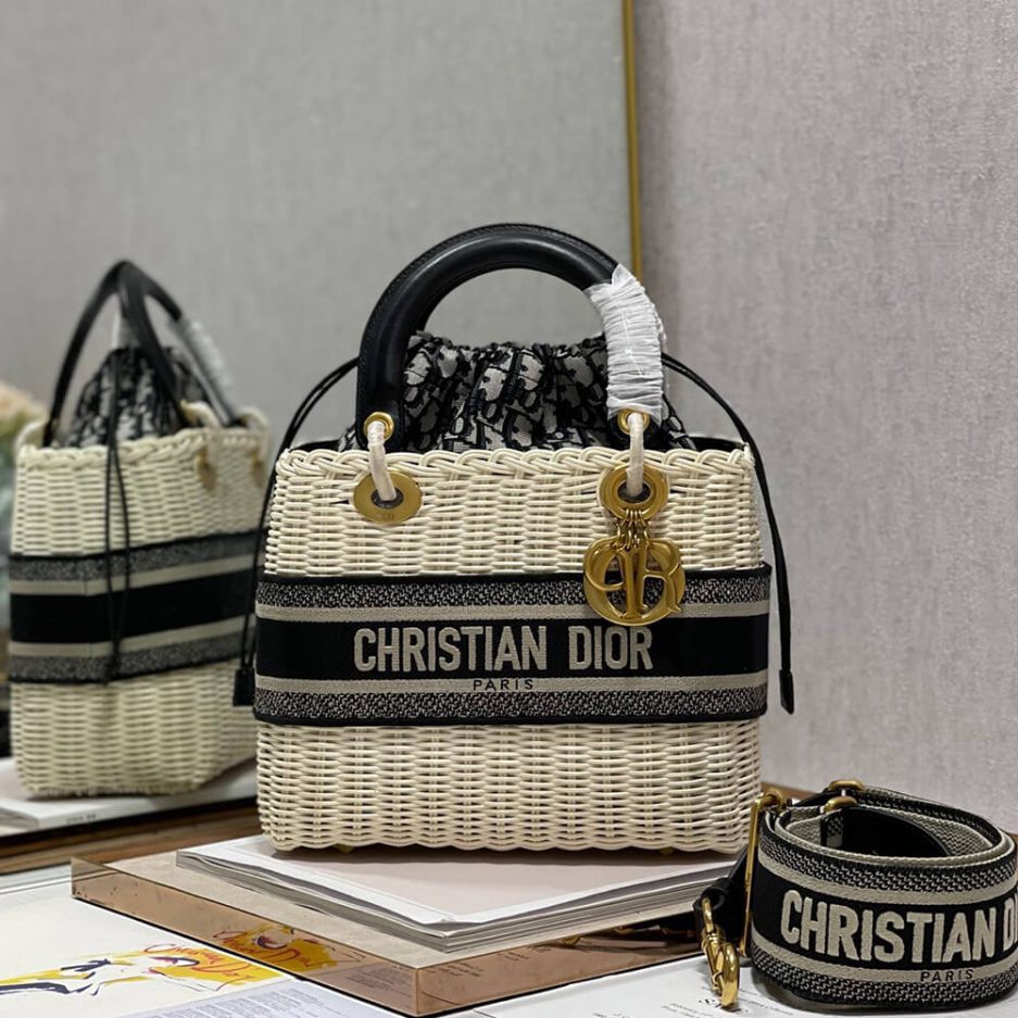 medium lady D*or bag